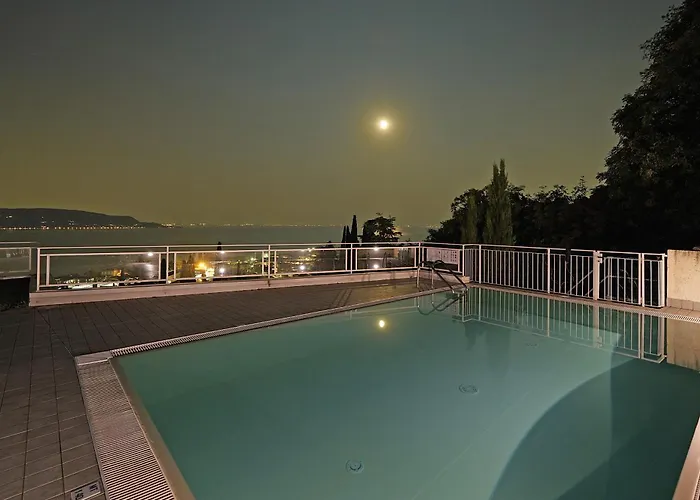 Poggio Al Sole 6 Apartment By Wonderful Italy